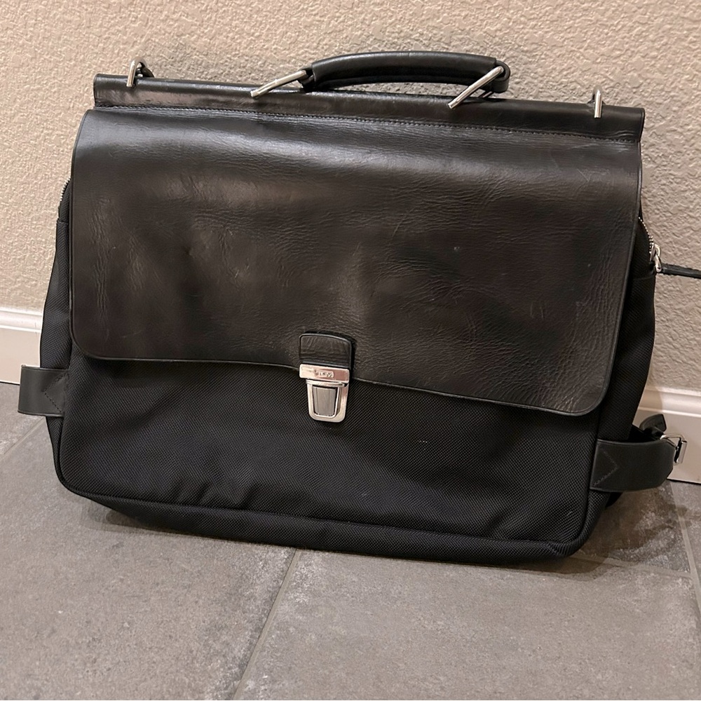 Tumi Leather Nylon Briefcase 24235D